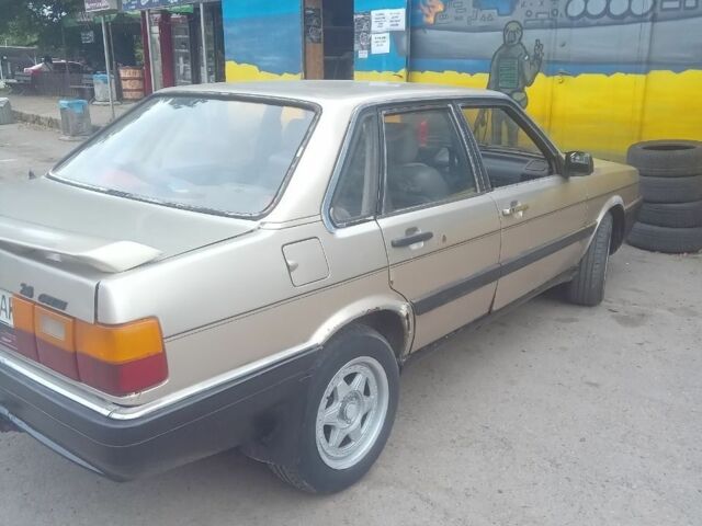 Коричневий Ауді 80, об'ємом двигуна 2 л та пробігом 1000 тис. км за 650 $, фото 1 на Automoto.ua