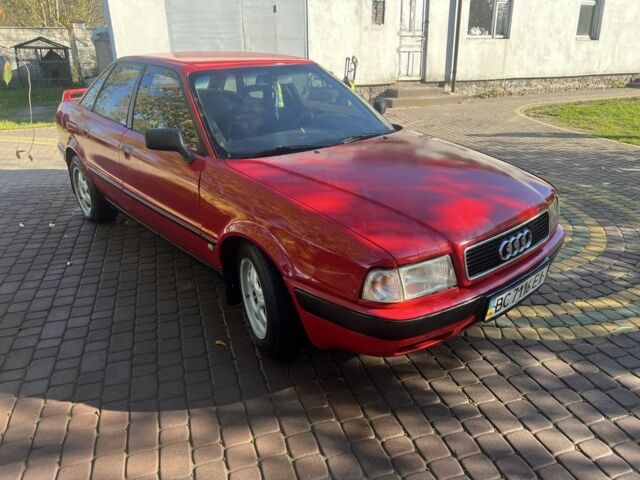 Красный Ауди 80, объемом двигателя 2 л и пробегом 360 тыс. км за 1800 $, фото 1 на Automoto.ua
