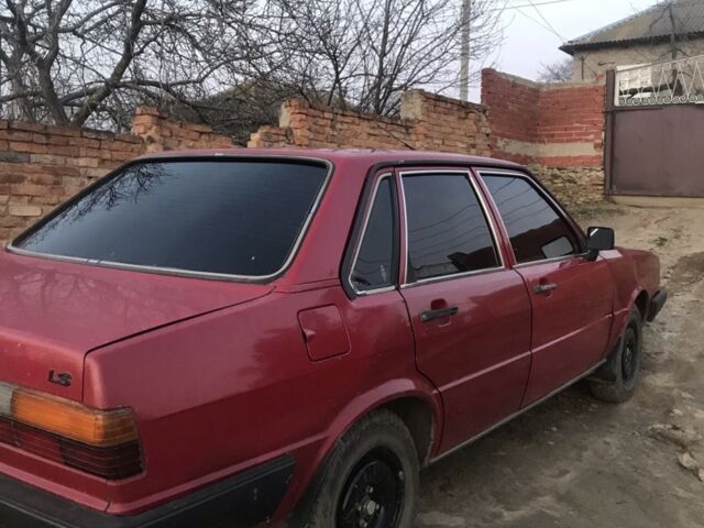 Червоний Ауді 80, об'ємом двигуна 1.8 л та пробігом 265 тис. км за 1400 $, фото 1 на Automoto.ua