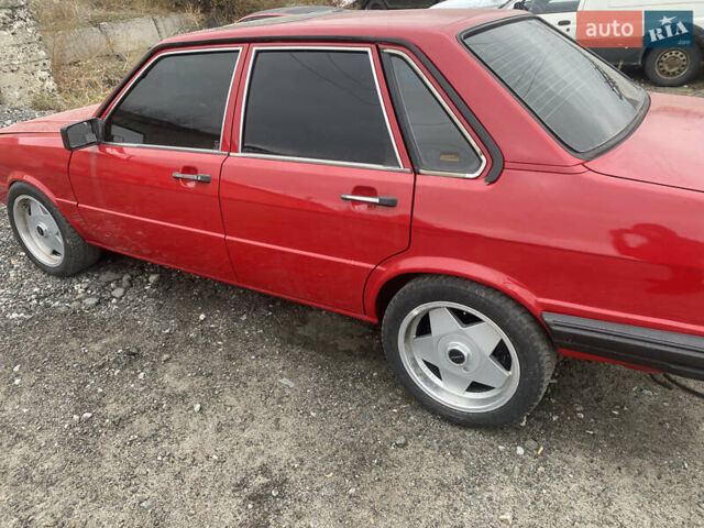 Червоний Ауді 80, об'ємом двигуна 0 л та пробігом 250 тис. км за 1600 $, фото 1 на Automoto.ua
