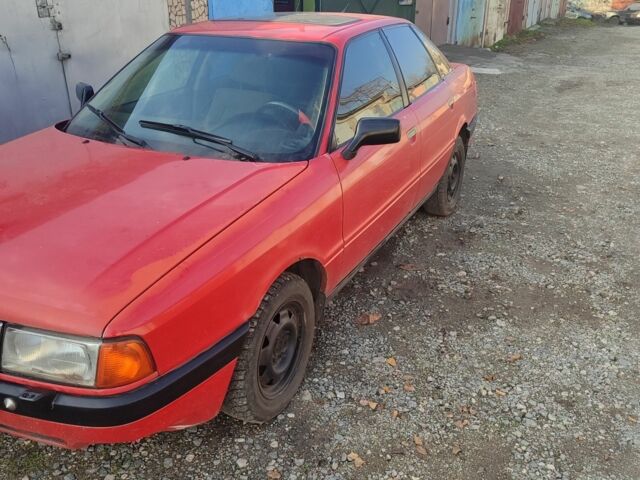Червоний Ауді 80, об'ємом двигуна 1.8 л та пробігом 350 тис. км за 1250 $, фото 1 на Automoto.ua