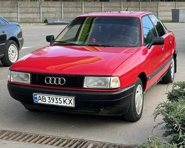 Красный Ауди 80, объемом двигателя 1.8 л и пробегом 410 тыс. км за 1500 $, фото 1 на Automoto.ua