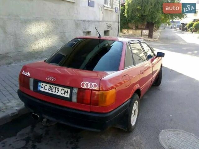 Червоний Ауді 80, об'ємом двигуна 1.8 л та пробігом 410 тис. км за 2200 $, фото 1 на Automoto.ua