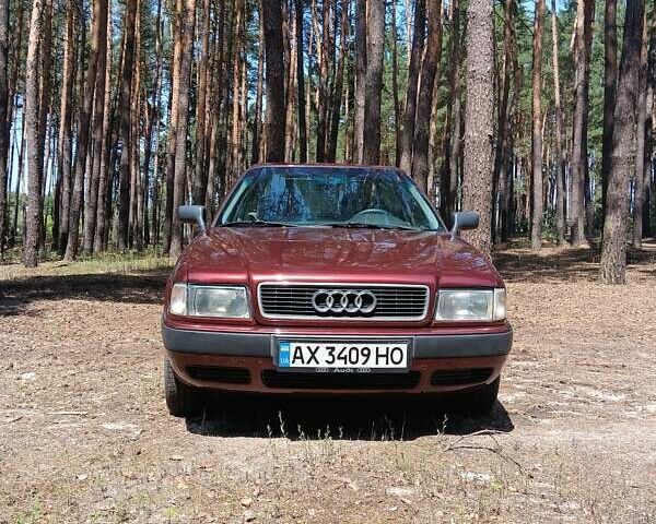 Красный Ауди 80, объемом двигателя 2.31 л и пробегом 350 тыс. км за 3500 $, фото 1 на Automoto.ua