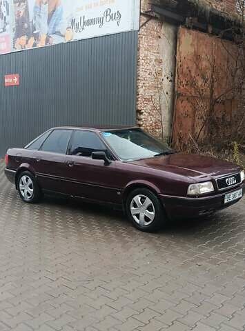 Червоний Ауді 80, об'ємом двигуна 2 л та пробігом 300 тис. км за 1399 $, фото 1 на Automoto.ua
