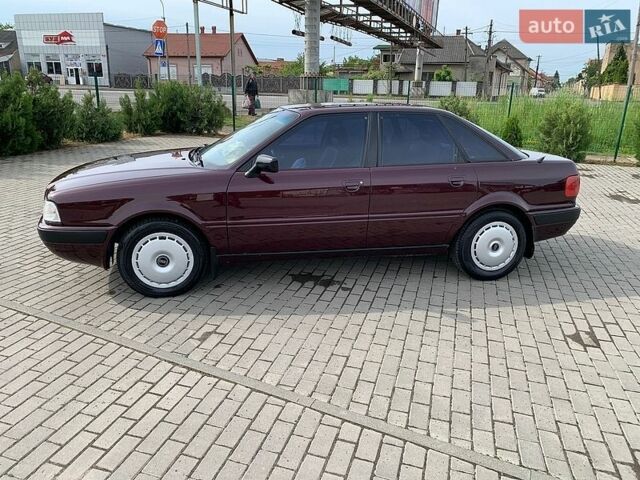Красный Ауди 80, объемом двигателя 2 л и пробегом 274 тыс. км за 2199 $, фото 1 на Automoto.ua