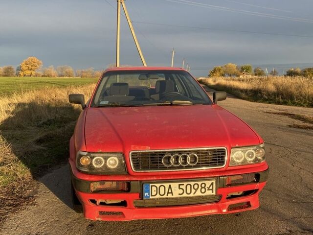 Красный Ауди 80, объемом двигателя 0 л и пробегом 200 тыс. км за 1250 $, фото 1 на Automoto.ua
