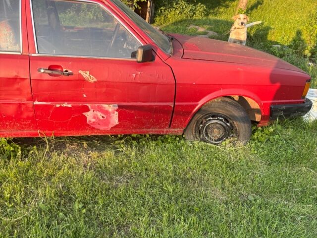 Червоний Ауді 80, об'ємом двигуна 0 л та пробігом 900 тис. км за 350 $, фото 1 на Automoto.ua