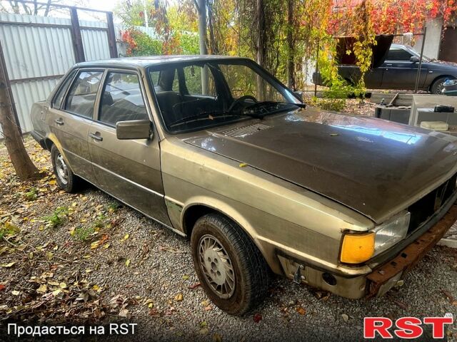 Ауди 80, объемом двигателя 1.6 л и пробегом 0 тыс. км за 310 $, фото 1 на Automoto.ua