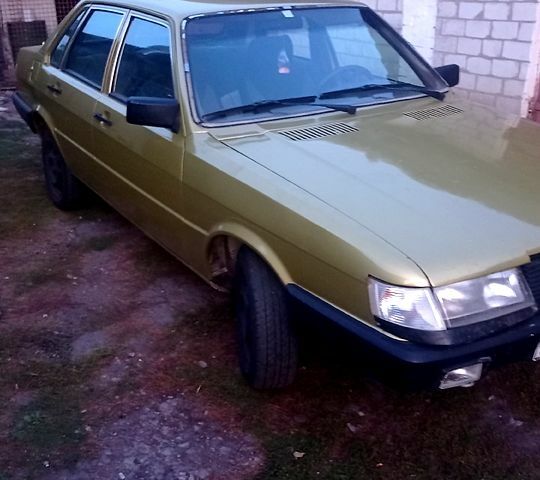 Ауди 80, объемом двигателя 1.6 л и пробегом 0 тыс. км за 1300 $, фото 1 на Automoto.ua