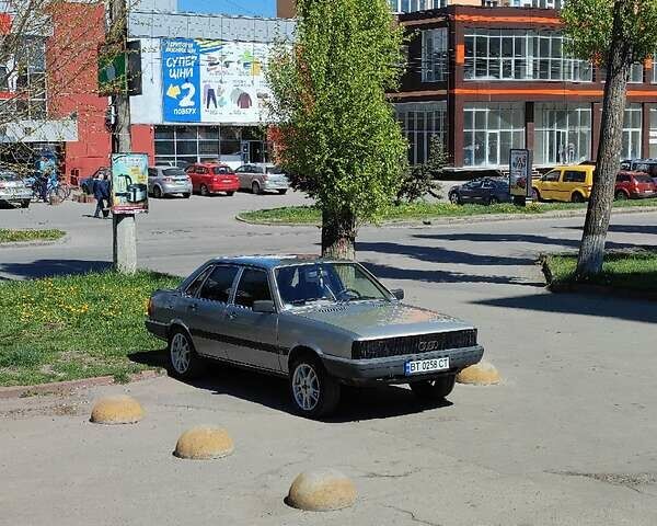 Ауді 80, об'ємом двигуна 1.6 л та пробігом 400 тис. км за 1350 $, фото 1 на Automoto.ua