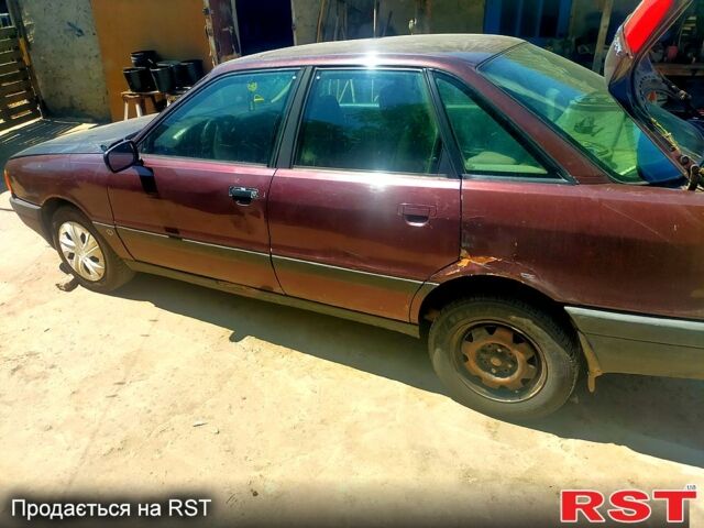 Ауди 80, объемом двигателя 1.8 л и пробегом 240 тыс. км за 999 $, фото 1 на Automoto.ua