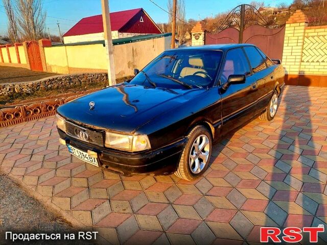 Ауди 80, объемом двигателя 16 л и пробегом 198 тыс. км за 750 $, фото 1 на Automoto.ua