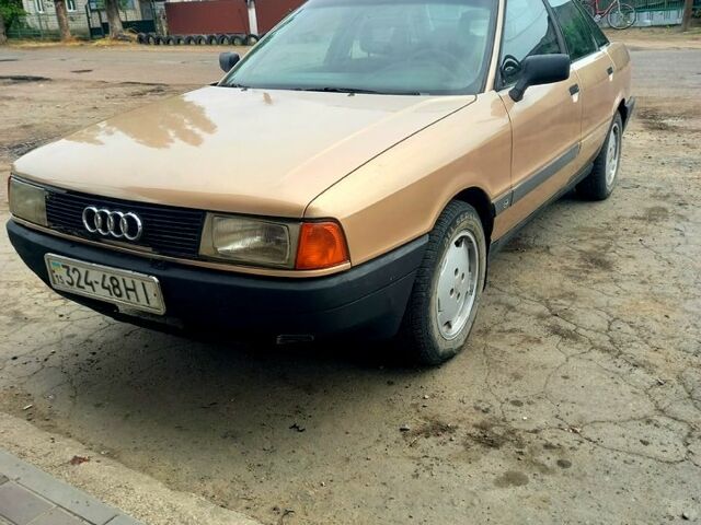 Ауди 80, объемом двигателя 1.8 л и пробегом 0 тыс. км за 1450 $, фото 1 на Automoto.ua
