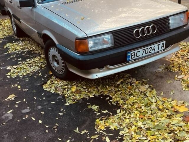 Сірий Ауді 80, об'ємом двигуна 1.8 л та пробігом 380 тис. км за 1498 $, фото 1 на Automoto.ua