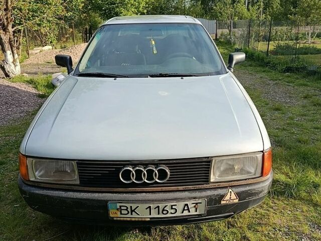 Сірий Ауді 80, об'ємом двигуна 1.8 л та пробігом 399 тис. км за 1300 $, фото 1 на Automoto.ua