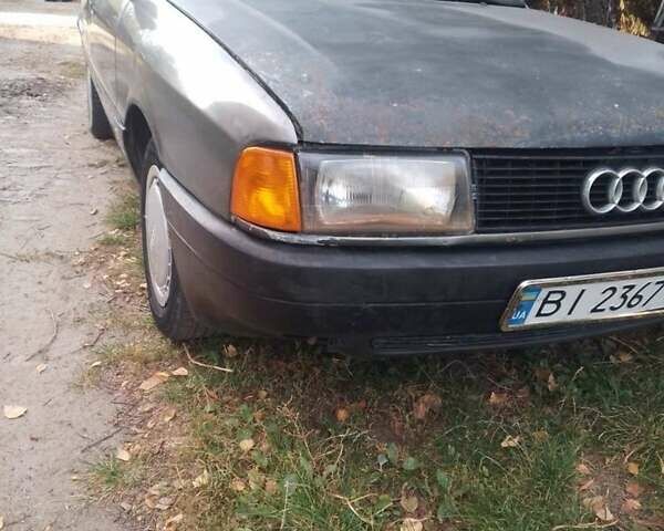 Серый Ауди 80, объемом двигателя 1.8 л и пробегом 200 тыс. км за 1600 $, фото 1 на Automoto.ua