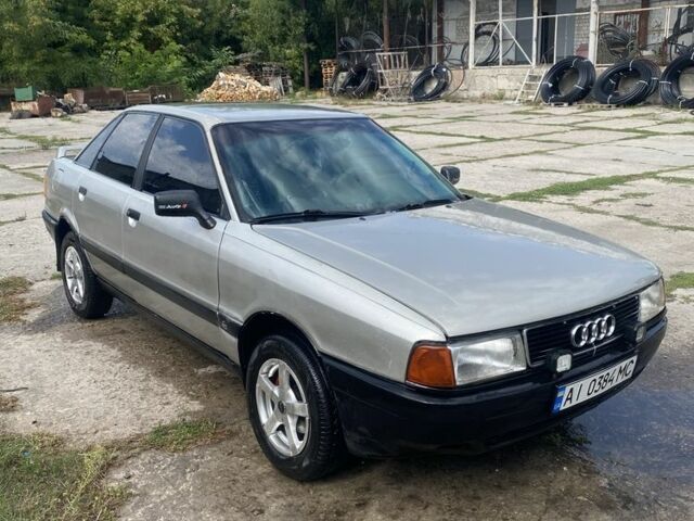 Серый Ауди 80, объемом двигателя 1.8 л и пробегом 300 тыс. км за 1260 $, фото 1 на Automoto.ua