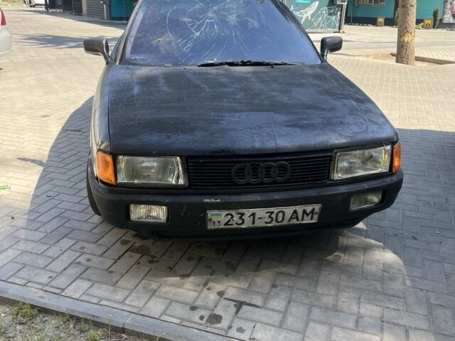 Сірий Ауді 80, об'ємом двигуна 1.8 л та пробігом 200 тис. км за 717 $, фото 1 на Automoto.ua