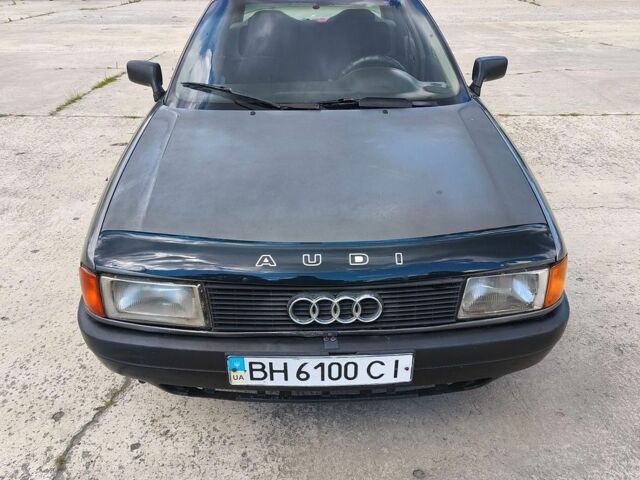 Серый Ауди 80, объемом двигателя 1.8 л и пробегом 350 тыс. км за 1200 $, фото 1 на Automoto.ua