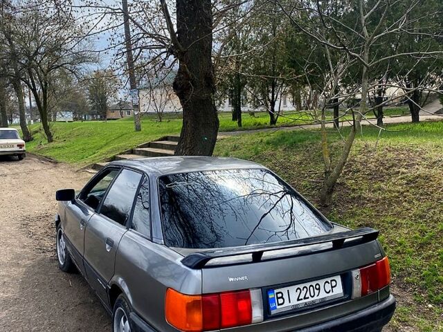 Серый Ауди 80, объемом двигателя 1.8 л и пробегом 0 тыс. км за 1500 $, фото 1 на Automoto.ua
