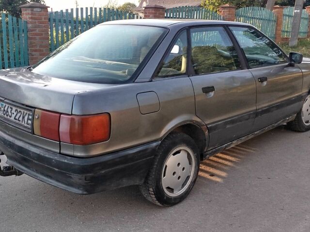 Сірий Ауді 80, об'ємом двигуна 1.8 л та пробігом 236 тис. км за 650 $, фото 1 на Automoto.ua