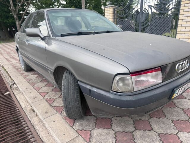 Серый Ауди 80, объемом двигателя 1.8 л и пробегом 300 тыс. км за 1150 $, фото 1 на Automoto.ua