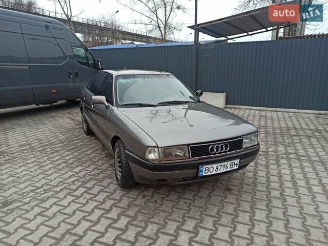 Серый Ауди 80, объемом двигателя 1.78 л и пробегом 303 тыс. км за 1200 $, фото 1 на Automoto.ua