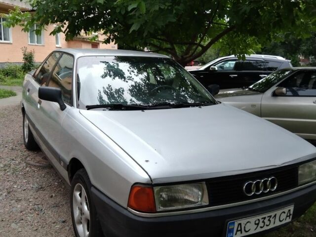 Сірий Ауді 80, об'ємом двигуна 1.8 л та пробігом 600 тис. км за 1600 $, фото 1 на Automoto.ua