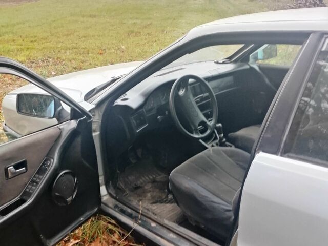 Сірий Ауді 80, об'ємом двигуна 1.6 л та пробігом 111 тис. км за 1097 $, фото 1 на Automoto.ua