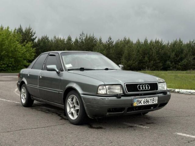 Серый Ауди 80, объемом двигателя 2 л и пробегом 270 тыс. км за 1602 $, фото 1 на Automoto.ua