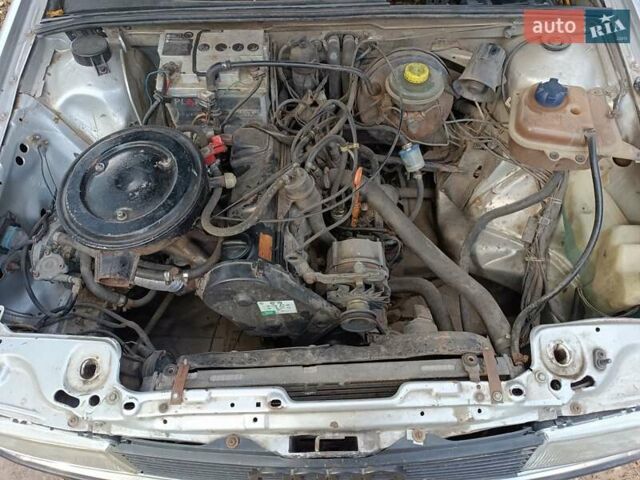 Сірий Ауді 80, об'ємом двигуна 1.6 л та пробігом 460 тис. км за 2100 $, фото 1 на Automoto.ua
