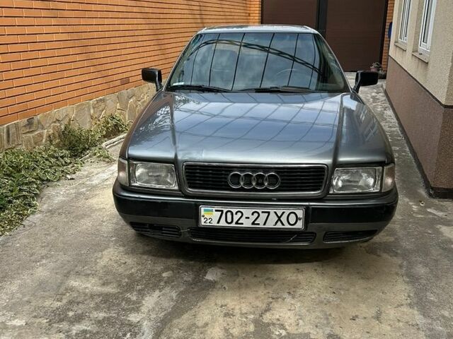 Серый Ауди 80, объемом двигателя 0 л и пробегом 305 тыс. км за 2000 $, фото 1 на Automoto.ua