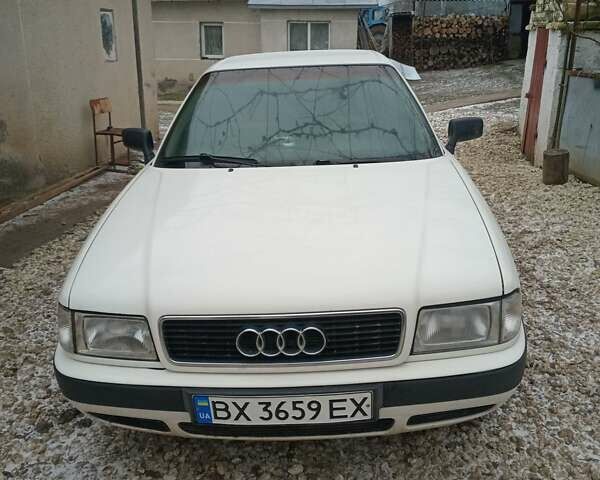 Серый Ауди 80, объемом двигателя 2 л и пробегом 300 тыс. км за 2050 $, фото 1 на Automoto.ua