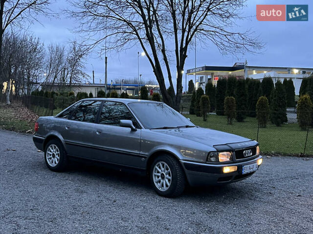 Серый Ауди 80, объемом двигателя 2.6 л и пробегом 350 тыс. км за 3500 $, фото 1 на Automoto.ua