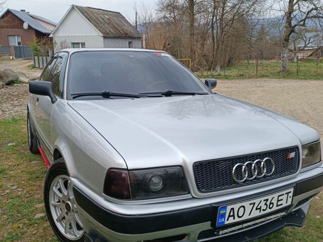 Серый Ауди 80, объемом двигателя 2 л и пробегом 400 тыс. км за 1700 $, фото 1 на Automoto.ua