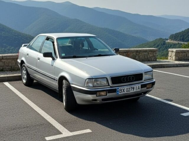 Серый Ауди 80, объемом двигателя 2 л и пробегом 413 тыс. км за 2600 $, фото 1 на Automoto.ua