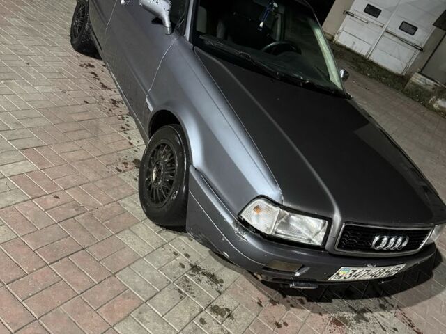 Сірий Ауді 80, об'ємом двигуна 1.8 л та пробігом 195 тис. км за 1500 $, фото 1 на Automoto.ua