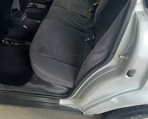 Серый Ауди 80, объемом двигателя 2 л и пробегом 420 тыс. км за 2850 $, фото 1 на Automoto.ua