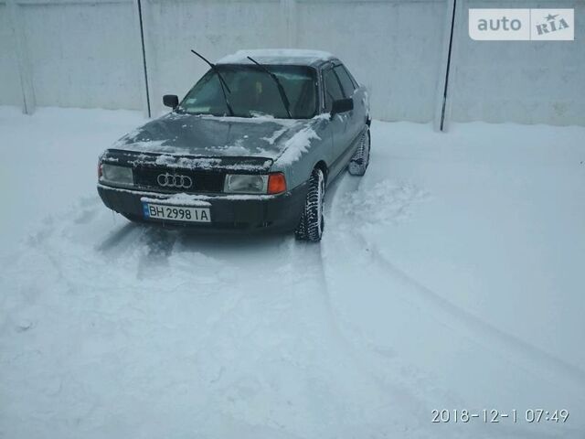 Сірий Ауді 80, об'ємом двигуна 1.8 л та пробігом 252 тис. км за 2200 $, фото 1 на Automoto.ua