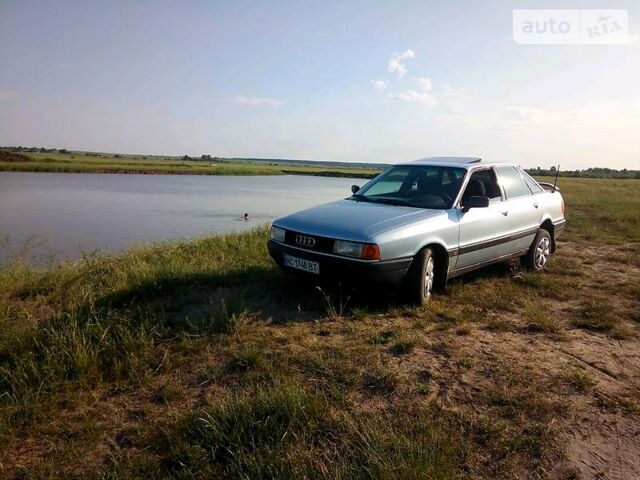 Сірий Ауді 80, об'ємом двигуна 1.8 л та пробігом 370 тис. км за 3200 $, фото 1 на Automoto.ua