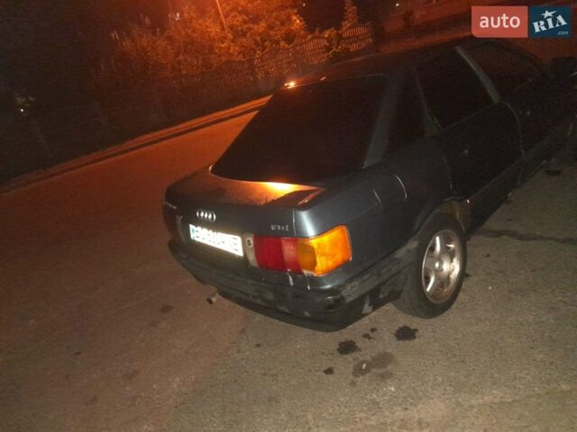Синій Ауді 80, об'ємом двигуна 1.78 л та пробігом 280 тис. км за 660 $, фото 1 на Automoto.ua