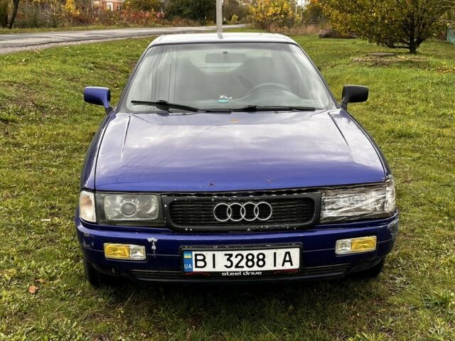 Синий Ауди 80, объемом двигателя 1.8 л и пробегом 170 тыс. км за 1545 $, фото 1 на Automoto.ua