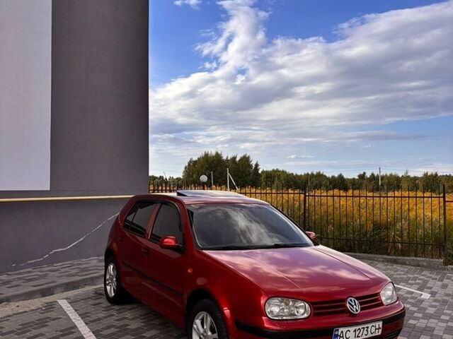 Синий Ауди 80, объемом двигателя 1.8 л и пробегом 300 тыс. км за 700 $, фото 1 на Automoto.ua