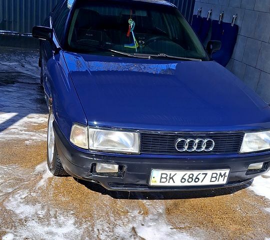 Синій Ауді 80, об'ємом двигуна 1.6 л та пробігом 265 тис. км за 1450 $, фото 1 на Automoto.ua
