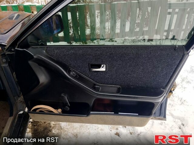 Синій Ауді 80, об'ємом двигуна 1.8 л та пробігом 260 тис. км за 1800 $, фото 1 на Automoto.ua