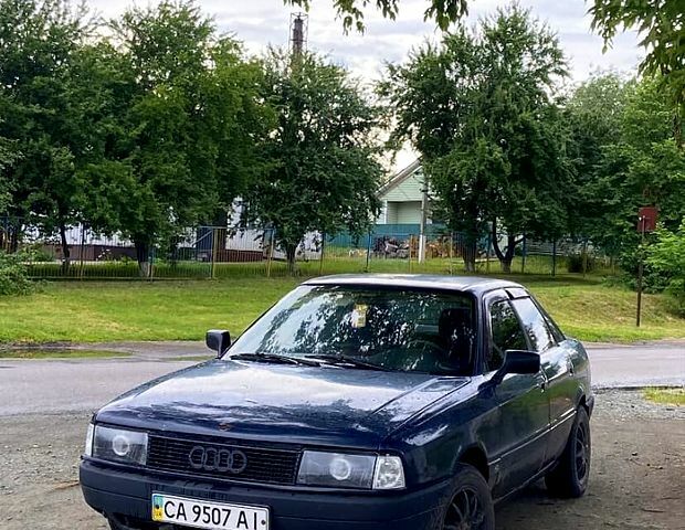 Синій Ауді 80, об'ємом двигуна 1.8 л та пробігом 0 тис. км за 1550 $, фото 1 на Automoto.ua