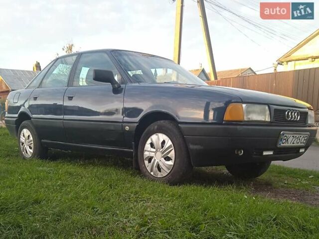 Синий Ауди 80, объемом двигателя 1.8 л и пробегом 476 тыс. км за 1530 $, фото 1 на Automoto.ua
