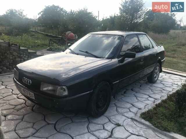 Синий Ауди 80, объемом двигателя 1.8 л и пробегом 309 тыс. км за 2400 $, фото 1 на Automoto.ua