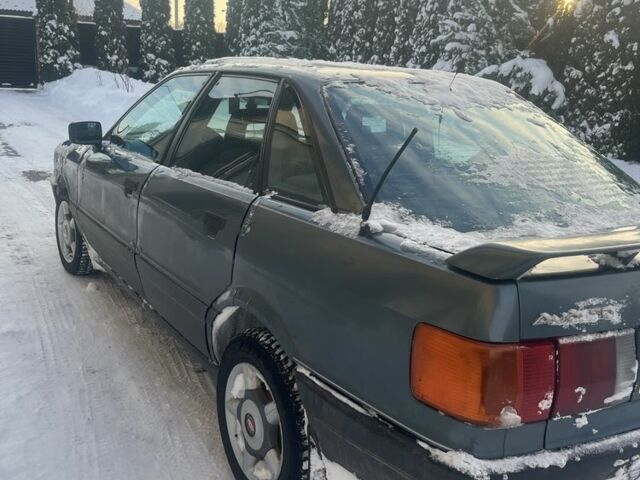 Синій Ауді 80, об'ємом двигуна 1.6 л та пробігом 230 тис. км за 2000 $, фото 1 на Automoto.ua